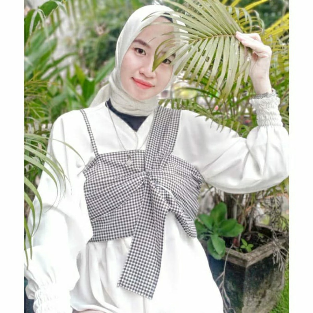 Monochrome Outer Square Tanktop | Atasan Wanita Terbaru