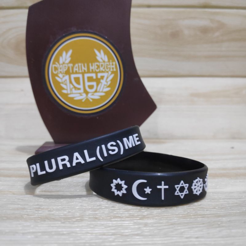 Gelang Rubber PLURAL(IS)ME plural is me