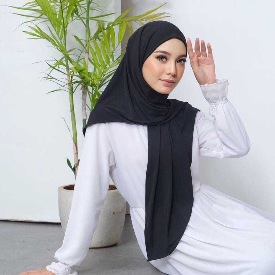 HIJAB INSTAN SEGITIGA JERSEY/SEGITIGA INSTAN POLOS JERSEY