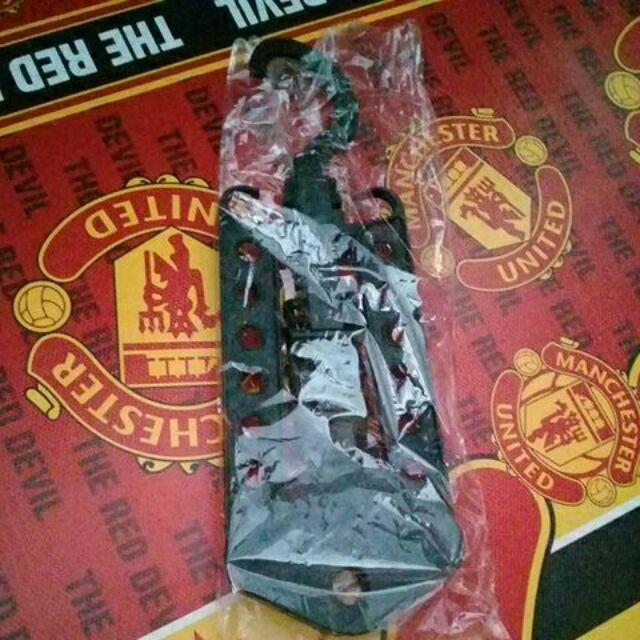 Magic Hanger / Gantungan Baju Multifungsi / Gantungan Portable / Gantungan Baju Unik Muat Banyak