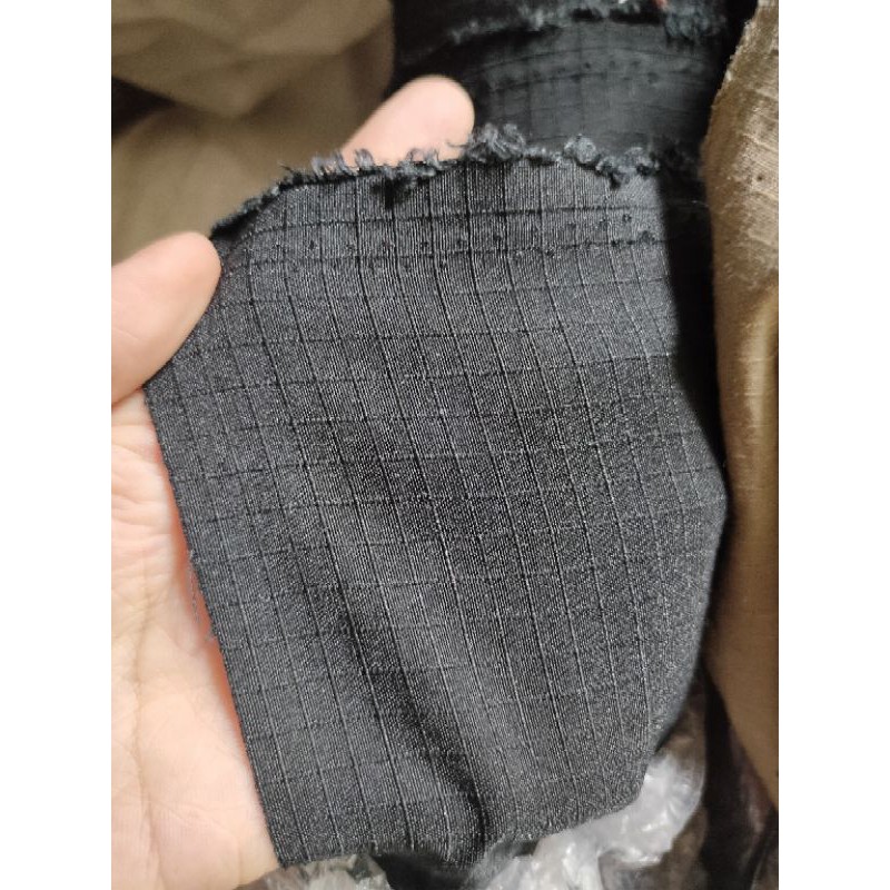 bahan kain ripstop tactical tipis tidak nerawang polyester seragam ripstok yard gulungan murah