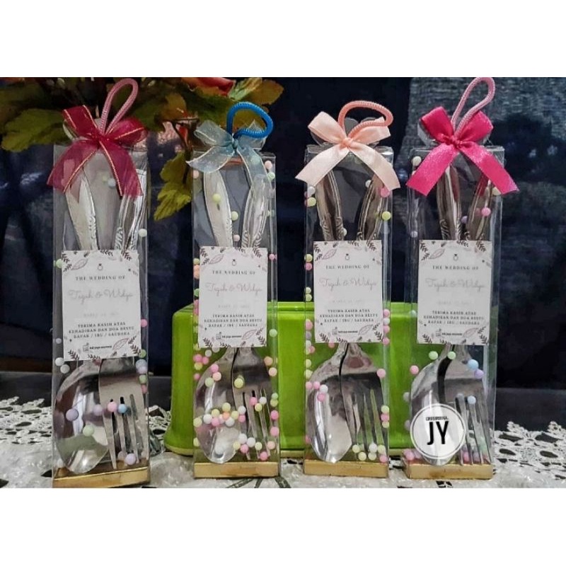

kotak mika souvenir pernikahan sendok garpu 5x2x19