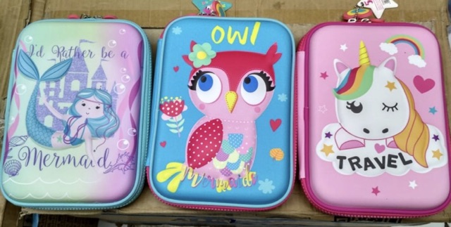 

Kotak Pensil 3D Timbul / Tempat Pensil Lucu Look Like Smiggle