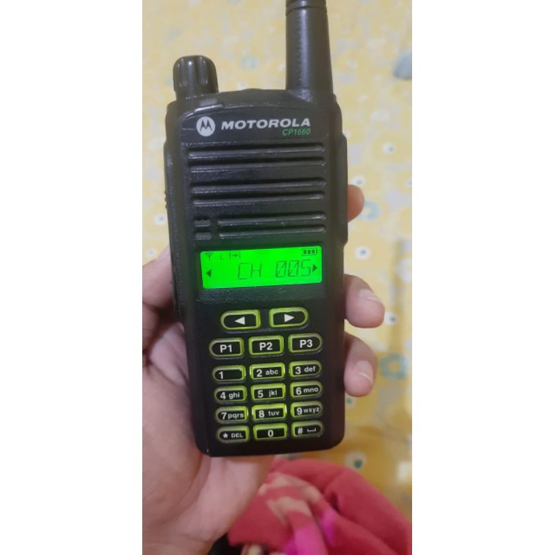 HT MOTOROLA CP1660 BEKAS