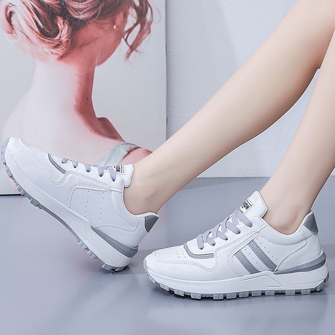 Sepatu wanita - sepatu sneakers wanita model terbaru sepatu wanita dan sepatu olahraga bisa untuk sepatu yoga sepatu olahraga dan sepatu aerobic sepatu aye CIRCLE EIGHT