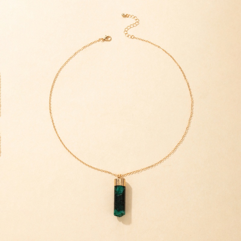 Kalung Liontin Batu Imitasi Bentuk Silinder Geometris Tidak Teratur Warna Hijau Gaya Eropa Amerika