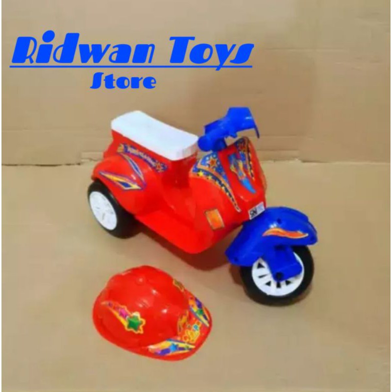 MAINAN ANAK MOTOR VESPA + HELM