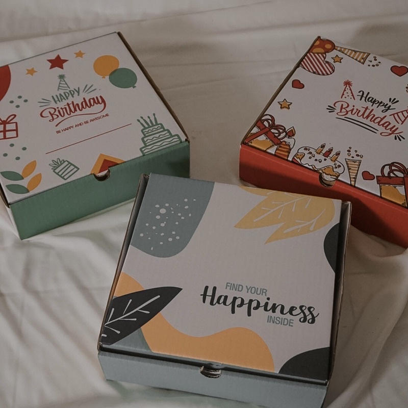 

Hampers Box Happiness / Box Birthday