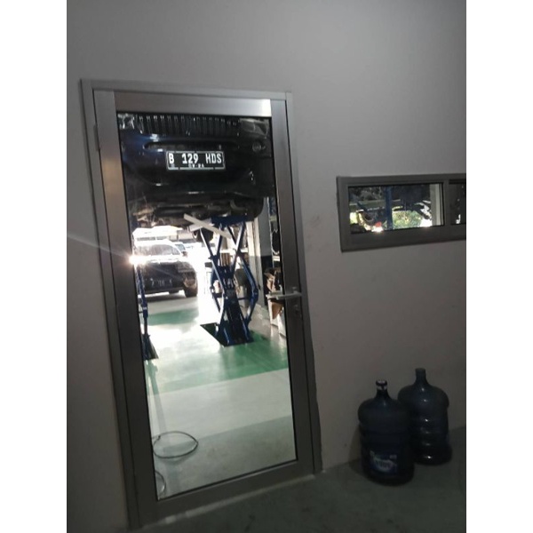 kusen aluminium 3 in silver, 1 pintu swing, 1 set jendela sliding sunter jakarta utara