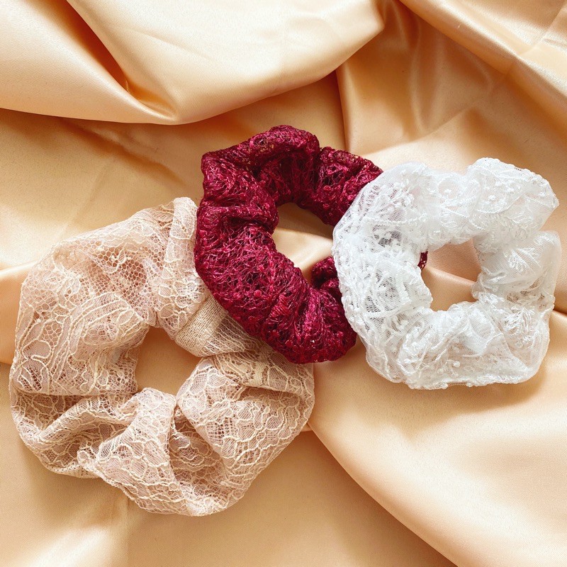 Iket rambut scrunchie