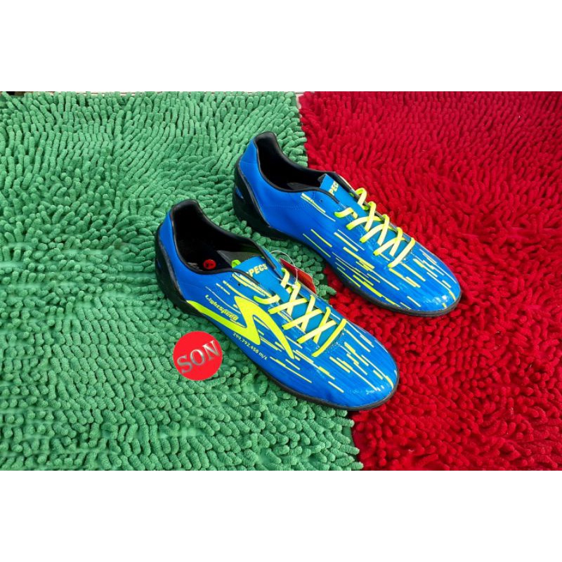 Sepatu Futsal specs lightspeed