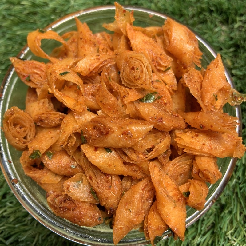 

KERIPIK KULIT LUMPIA