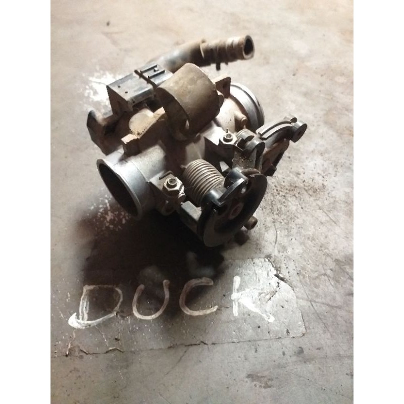 throtle body tb TB trotel body xeon gt xeon rc  original