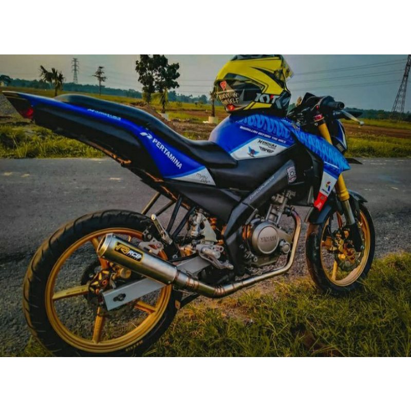 Striping lis sticker vareasi Yamaha Vixion NVA MANDALIKA Striping Vixion Advance MANDALIKA
