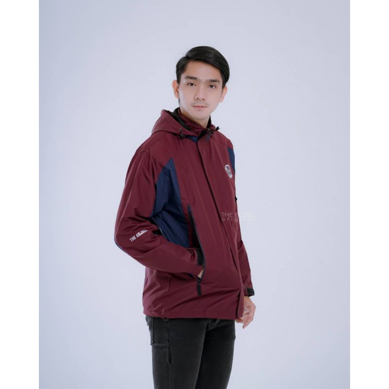 Jaket outdoor more original