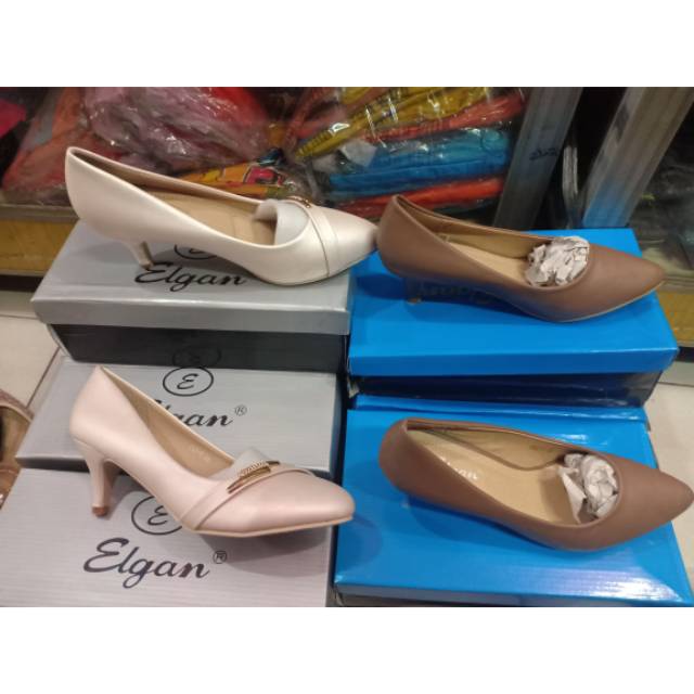 Sepatu cewek / sepatu import elegan