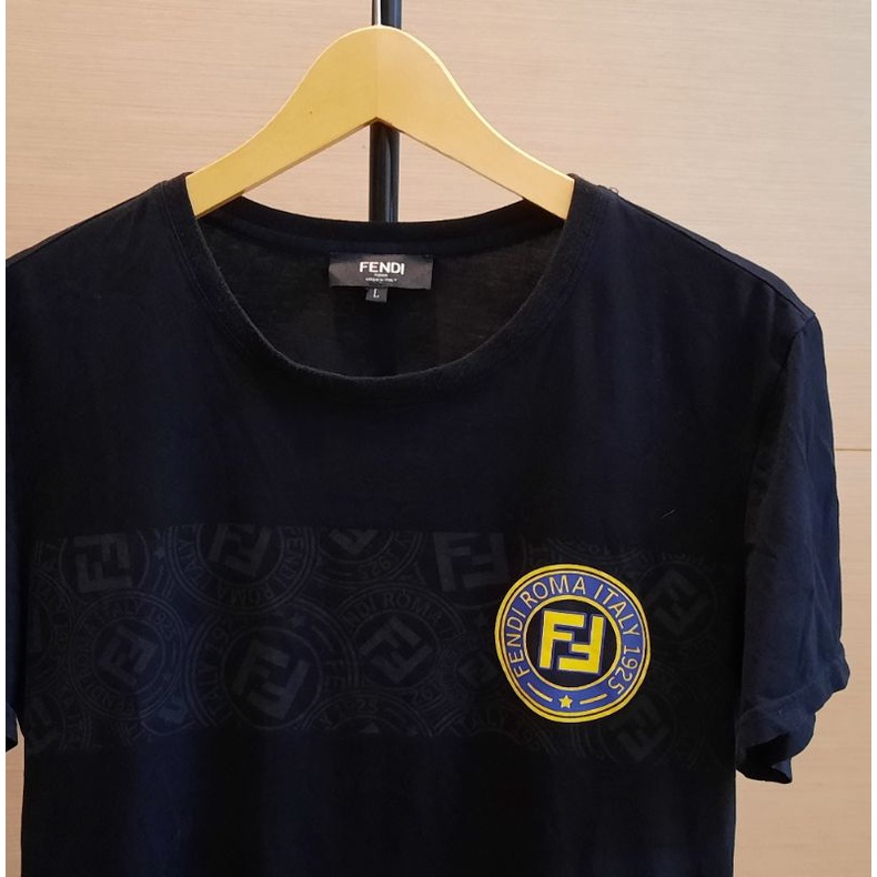 THISRT FENDI SECOND BRANDED