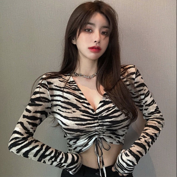 Suhao Net Red Super Fire Zebra V-neck String Wanita Top Slim Lengan Panjang T-Shirt Berlapis Musim Gugur