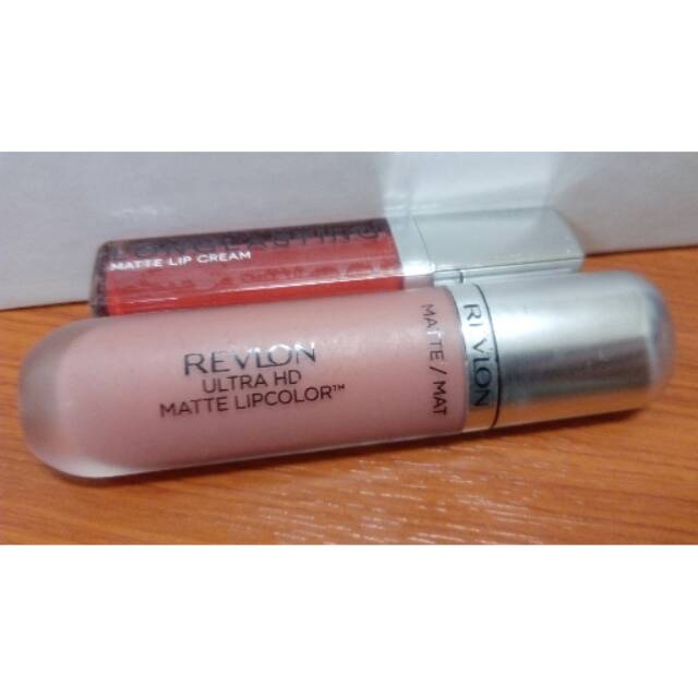 Revlon ultra HD Matte Lipcolor #630 seduction