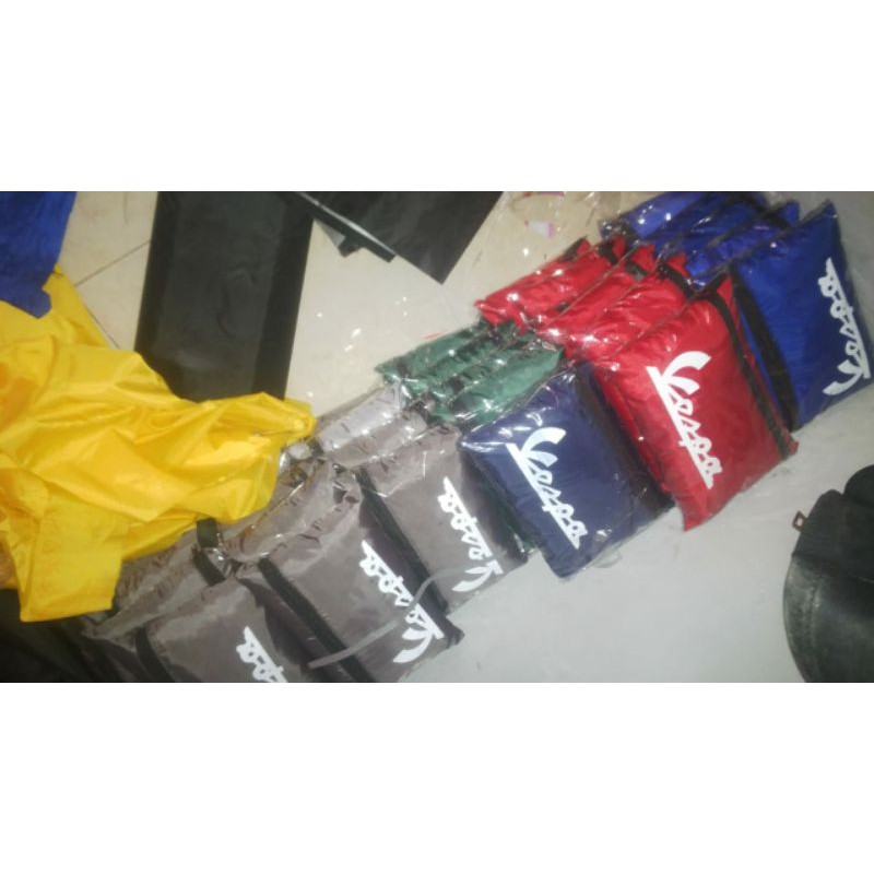 sarung motor vespa / cover selimut vespa murah