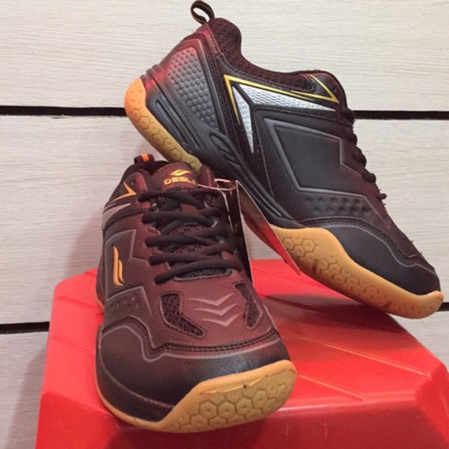 Sepatu sport DESLE Grand Slam