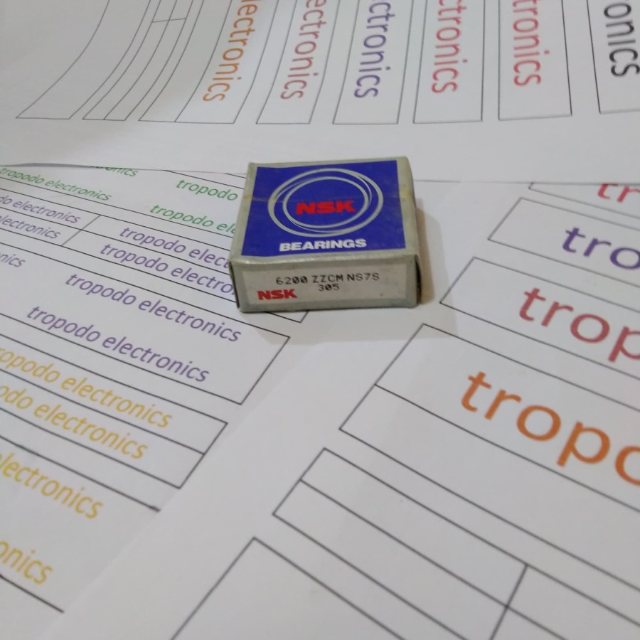 Ball bearing 6200 merk NSK JAPAN