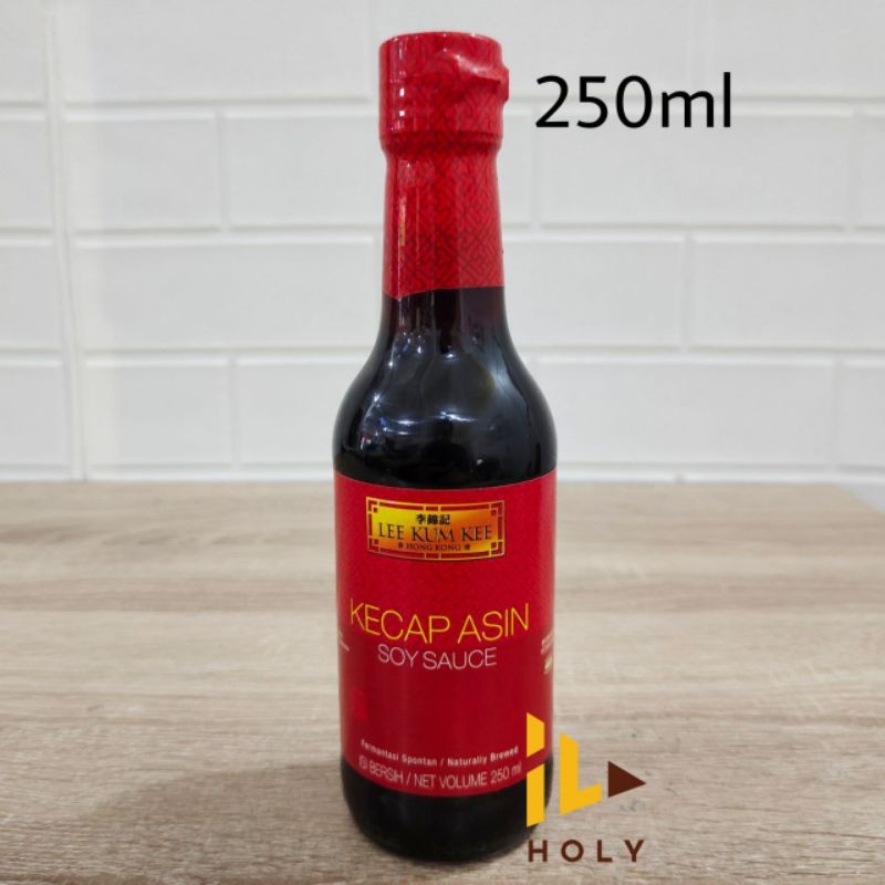 

Lee Kum Kee Kecap Asin (250ml)