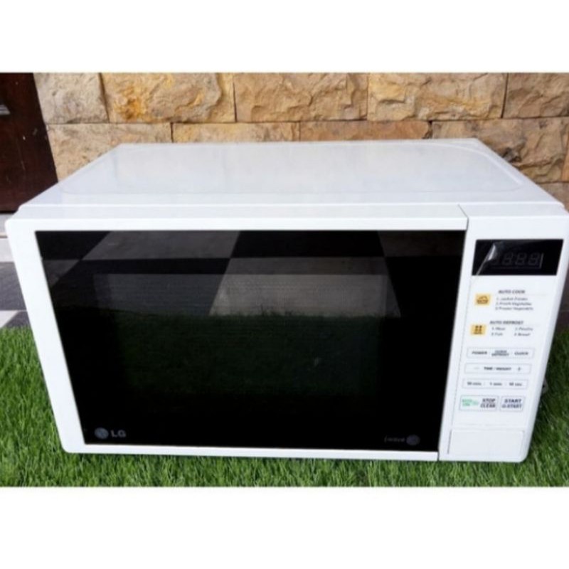 MICROWAVE  LG MS-2042D LOW WATT