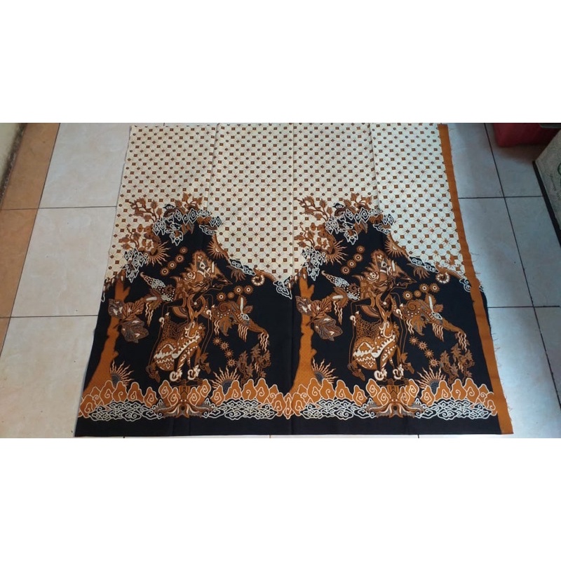 KAIN BATIK SOLO WAYANG KRISNA PUTIH