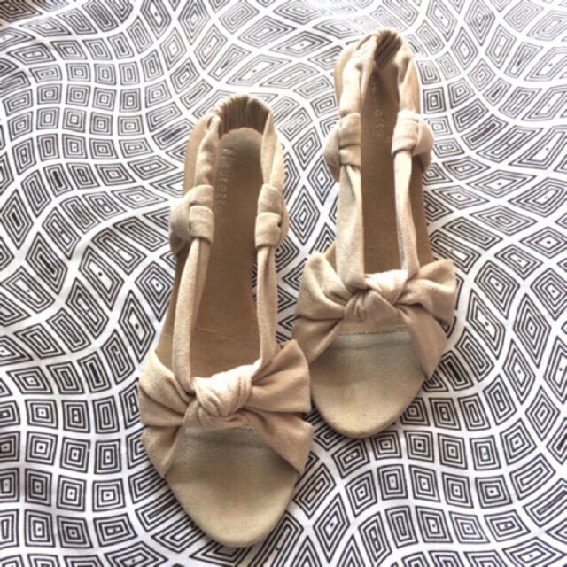 Sepatu Sandal Fleurette Wanita Preloved