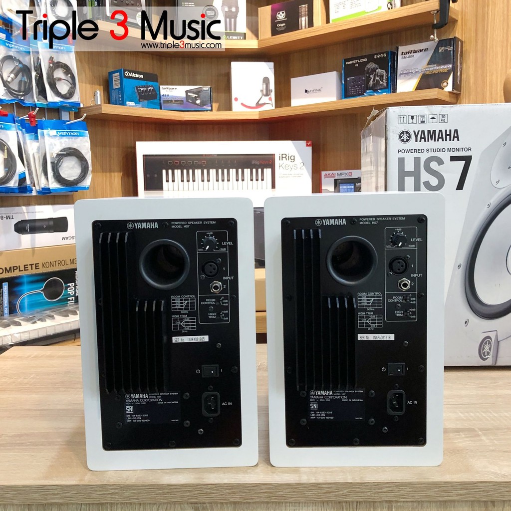 YAMAHA HS7 Speaker Monitor PAIR