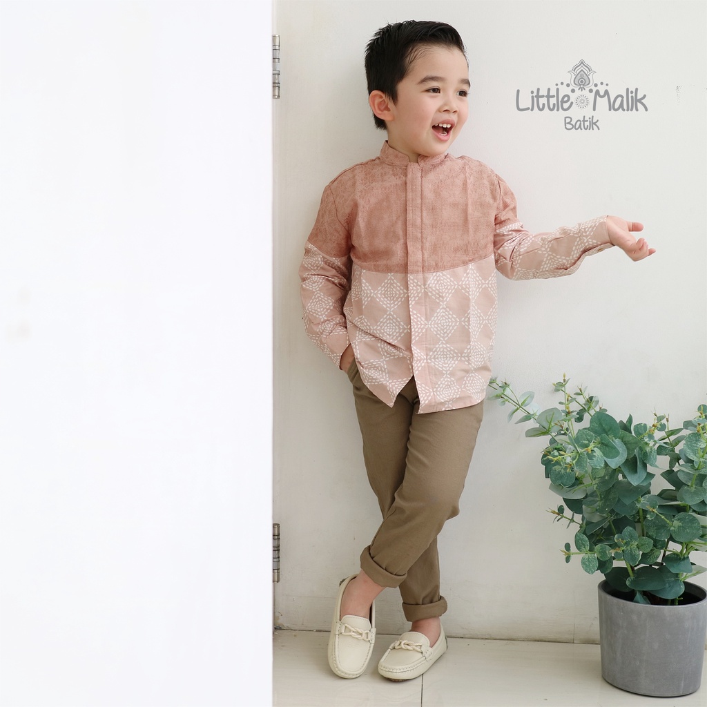 READY STOCK Kemeja Batik Anak / Ayah Lengan Panjang By Little Malik Batik, Kombinasi Krem dan Peach