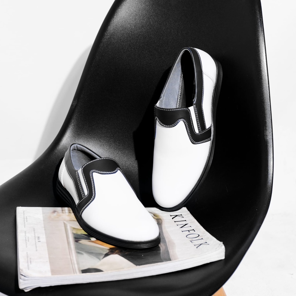 (COD)Sepatu Pantofel Pria Pantofel Hitam Pria Sepatu Pantopel Pria Sepatu Kulit Kerja Formal Pria MEREK REDWELL