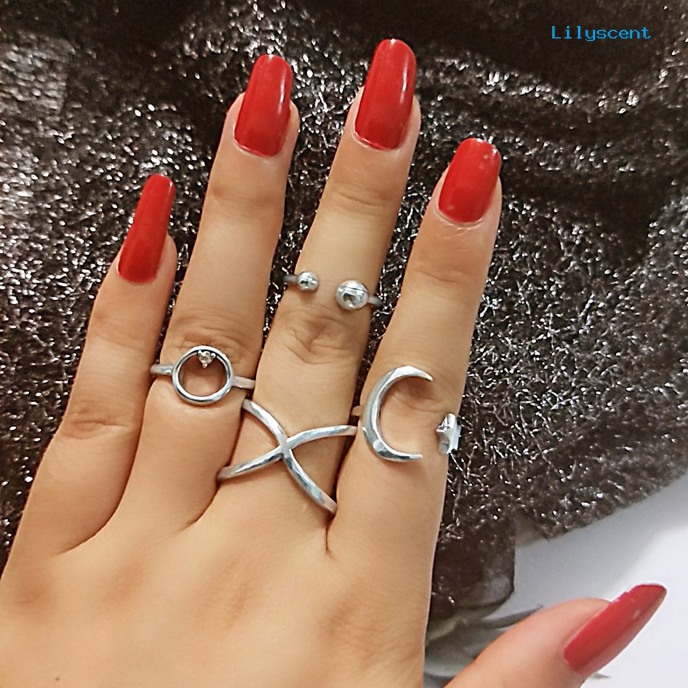 4pcs / Set Cincin Knuckle Model Terbuka Desain Bulan Bintang Aksen Berlian Imitasi Untuk Wanita