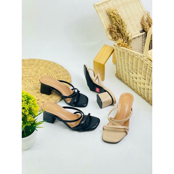 Sandal high hells wanita kaca import kepang