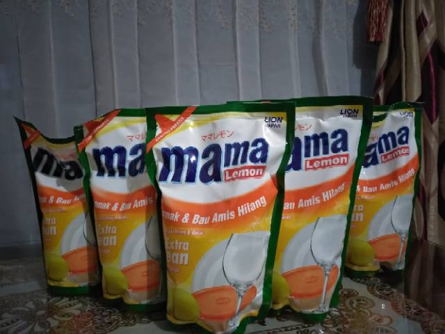 Mama lemon/extra clean/charcoal/mamalemon jeruk nipis 780ml