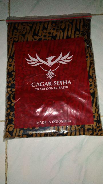 Sarung Batik Pekalongan Motif Wayang