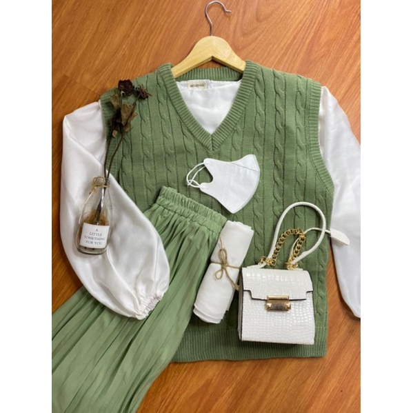 SATU SET VEST LILY / SET VEST RAJUT KNIT / ROMPI / ROK PLISKET/ PASMINA / BISA COD