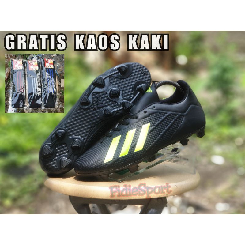 Sepatu bola adidas outlet x18