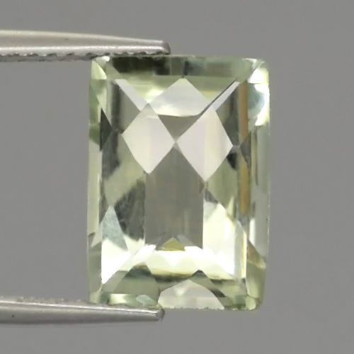 VS Baquette 3.36ct 11x7.8x5.3mm Natural Light Green Amethyst, Brazil AT136