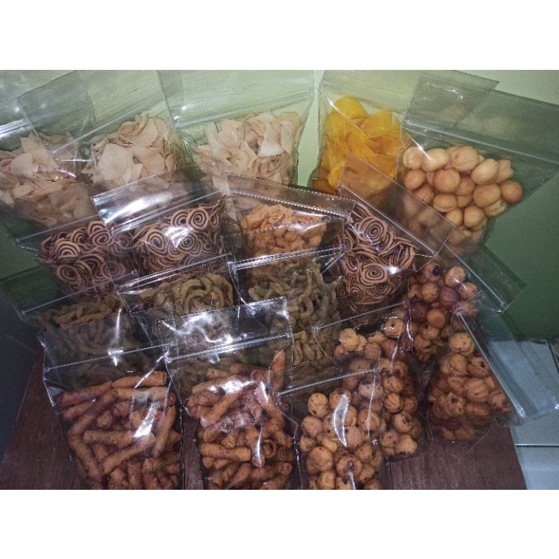 

ANEKA CAMILAN SERBA 10 RIBU, MELAYANI GROSIR