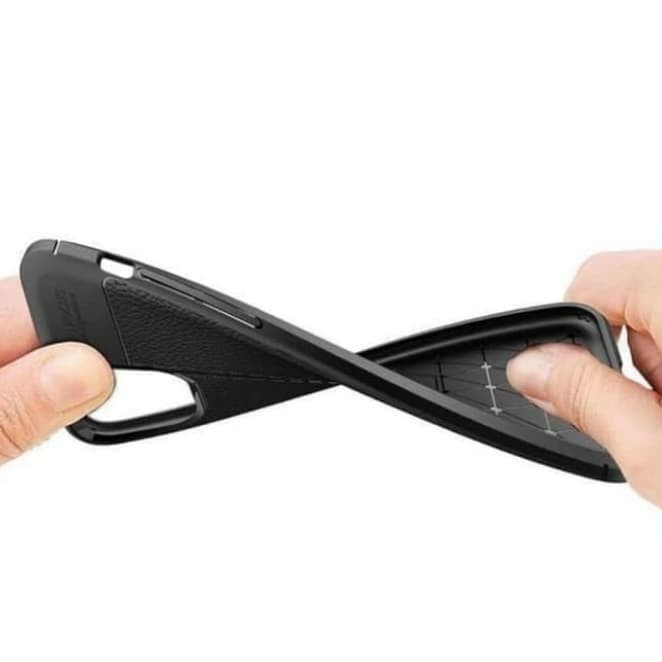 Handphone-Layar-Pembesar- Auto Focus Carbon Leather Case Silikon For Infinix Hot 8 -Pembesar-Layar-