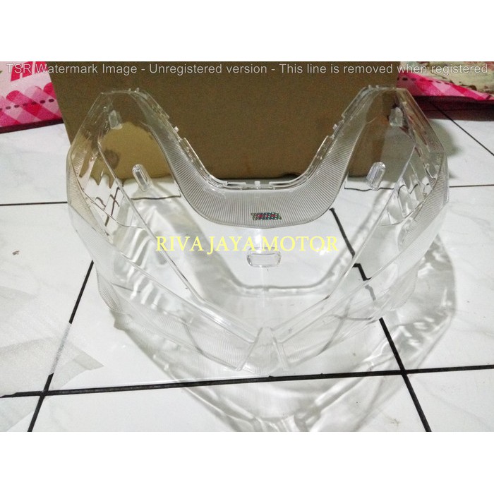 Baru MIKA / KACA LAMPU DEPAN VARIO 125 ESP / VARIO 150 Berkualitas