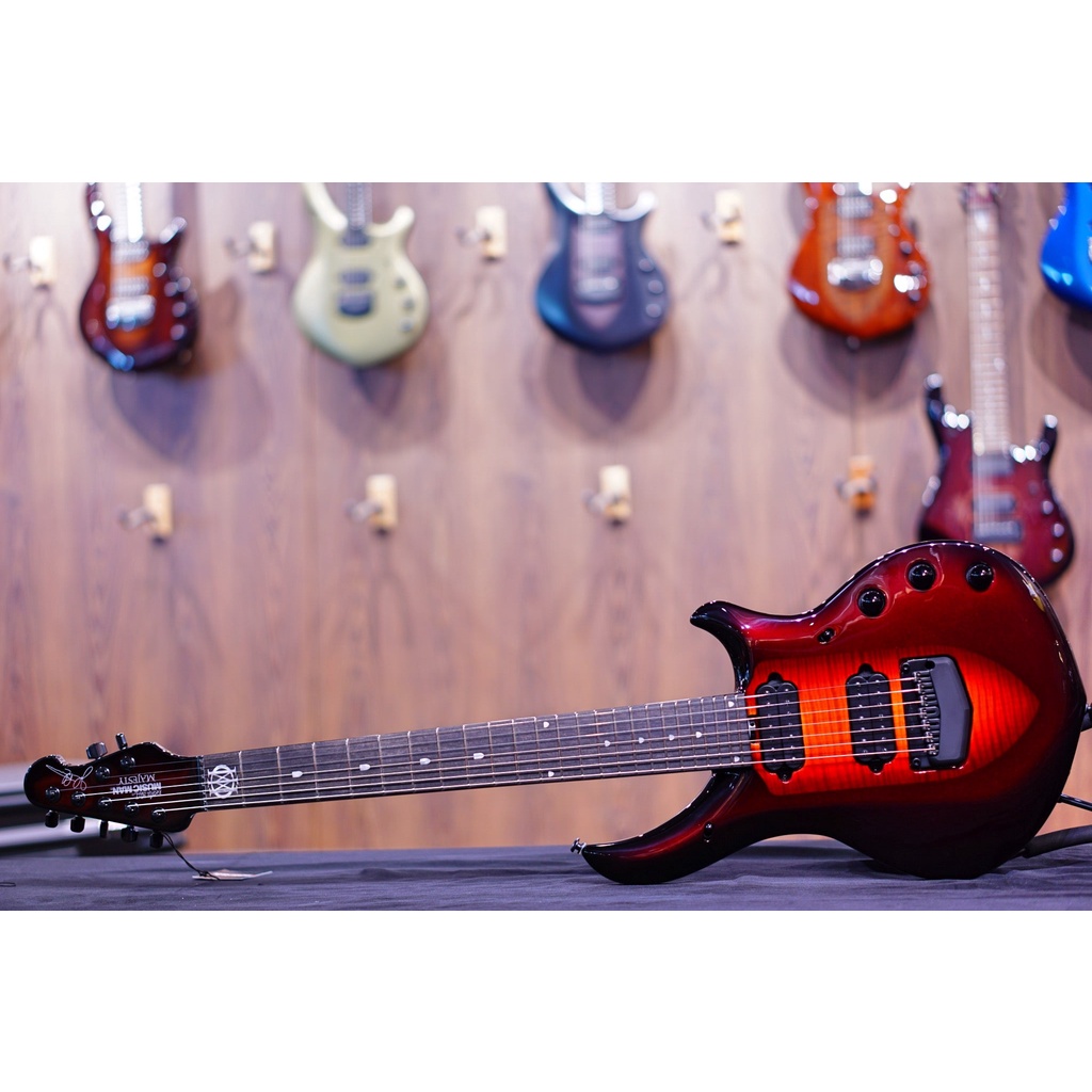 Ernie Ball Music Man John Petrucci Majesty 7 Lava Flow M012952