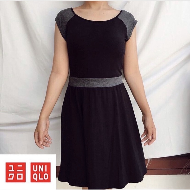 Dress Hitam Uniqlo