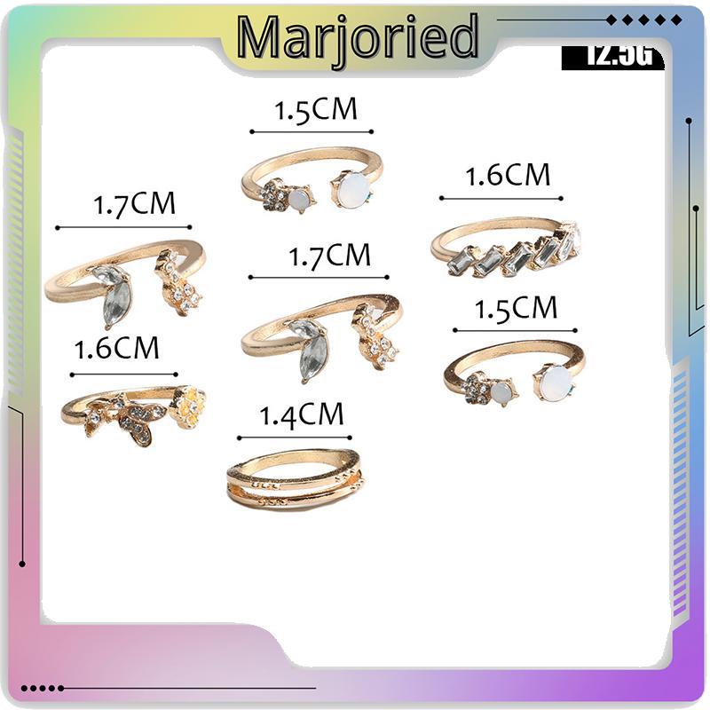 7 Set Cincin titanium Bentuk Kupu-Kupu Bintang Bulan Warna Emas Gaya Retro Bohemian-MJD