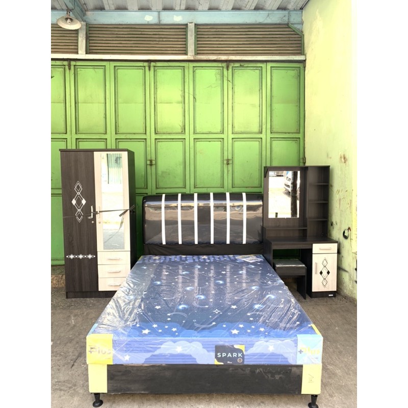 paket nikah 1 set tempat tidur lemari pakaian meja rias