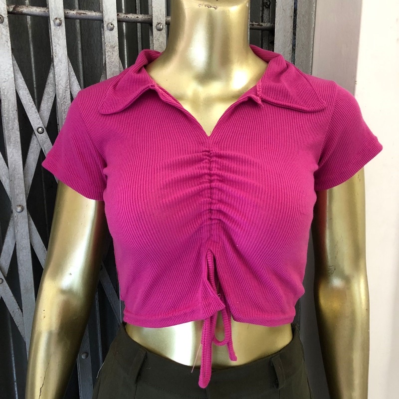 Crop top serut tengah mosa katun