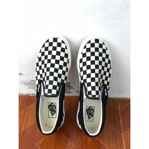 vans slip on checkerboard