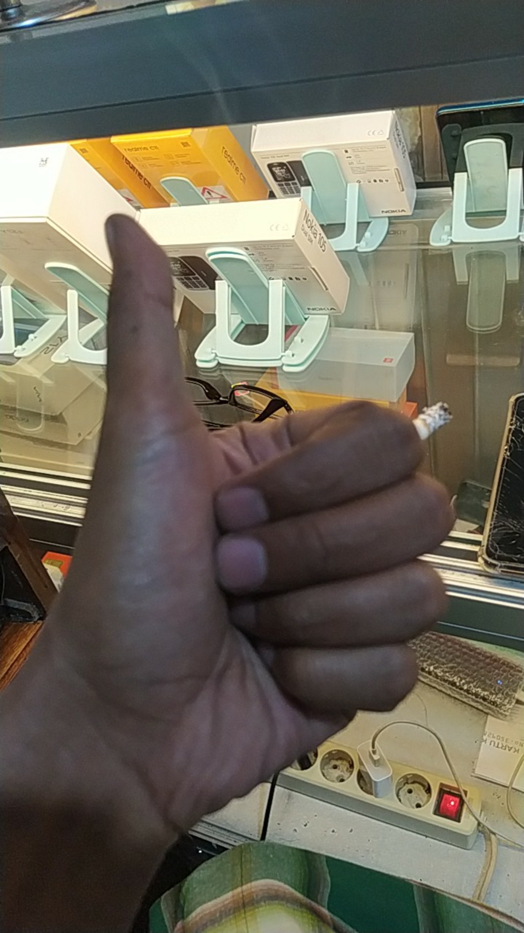 Glue Gun , Alat Lem Tembak